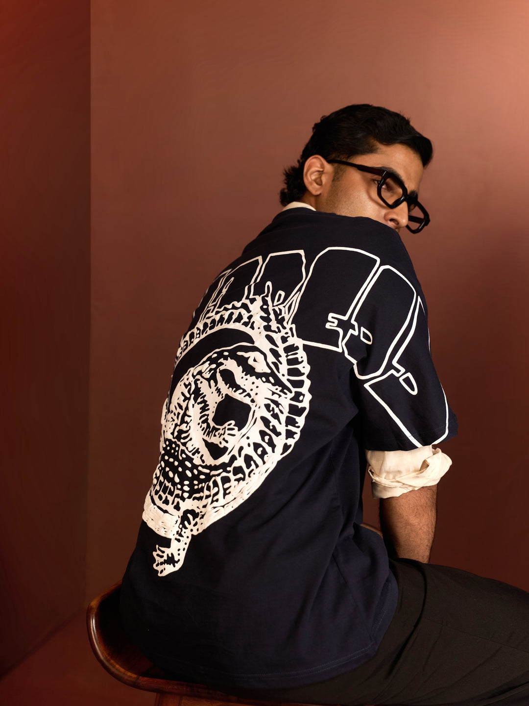 DEEP NAVY GATOR T-SHIRT