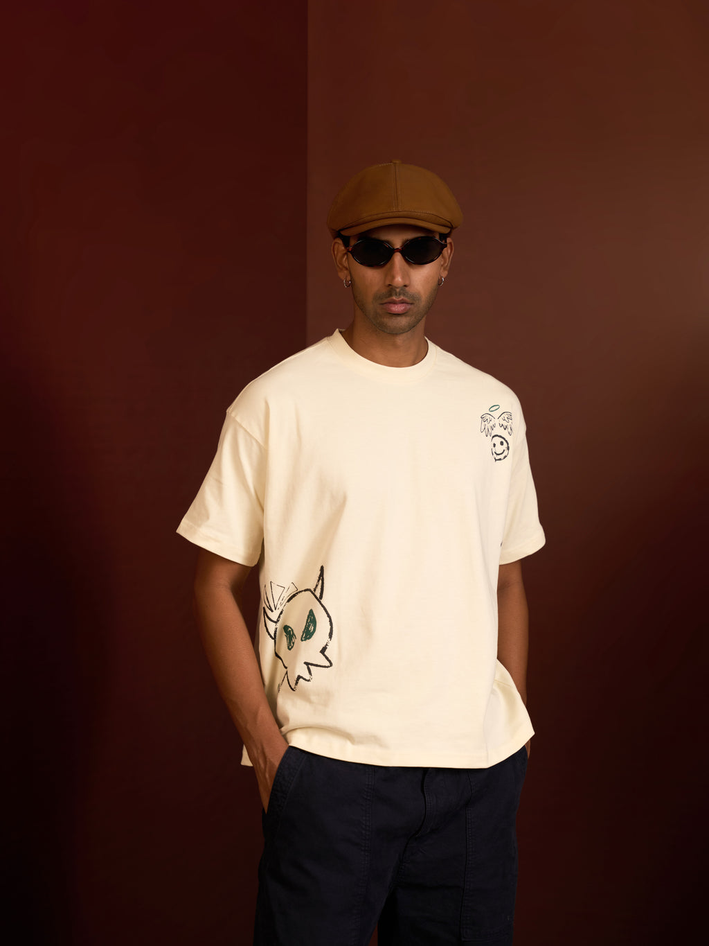 SHOES T-SHIRT
