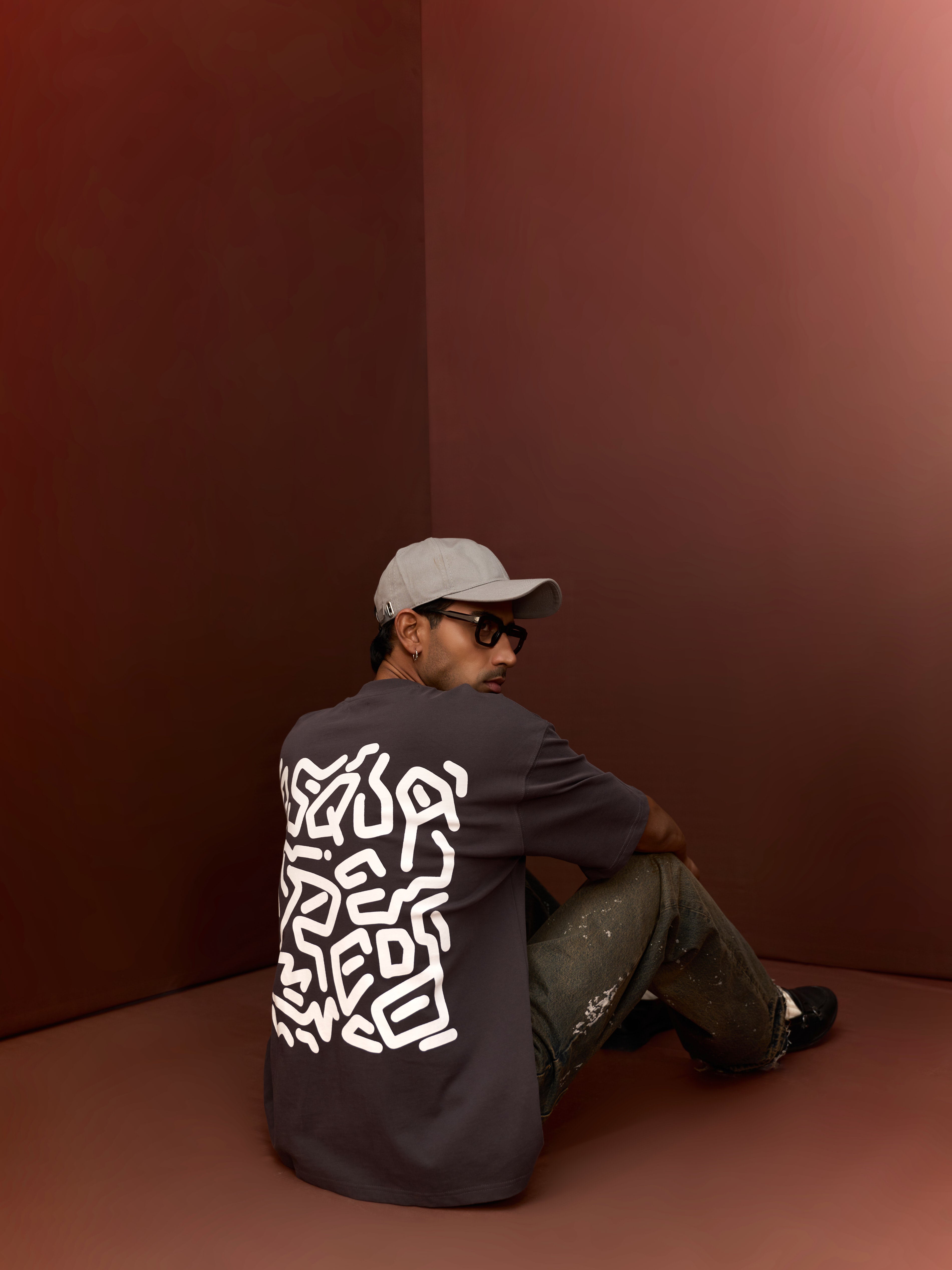 CONTRAST PRINT HEAVYWEIGHT OVERSIZED T-SHIRT FOR MEN
